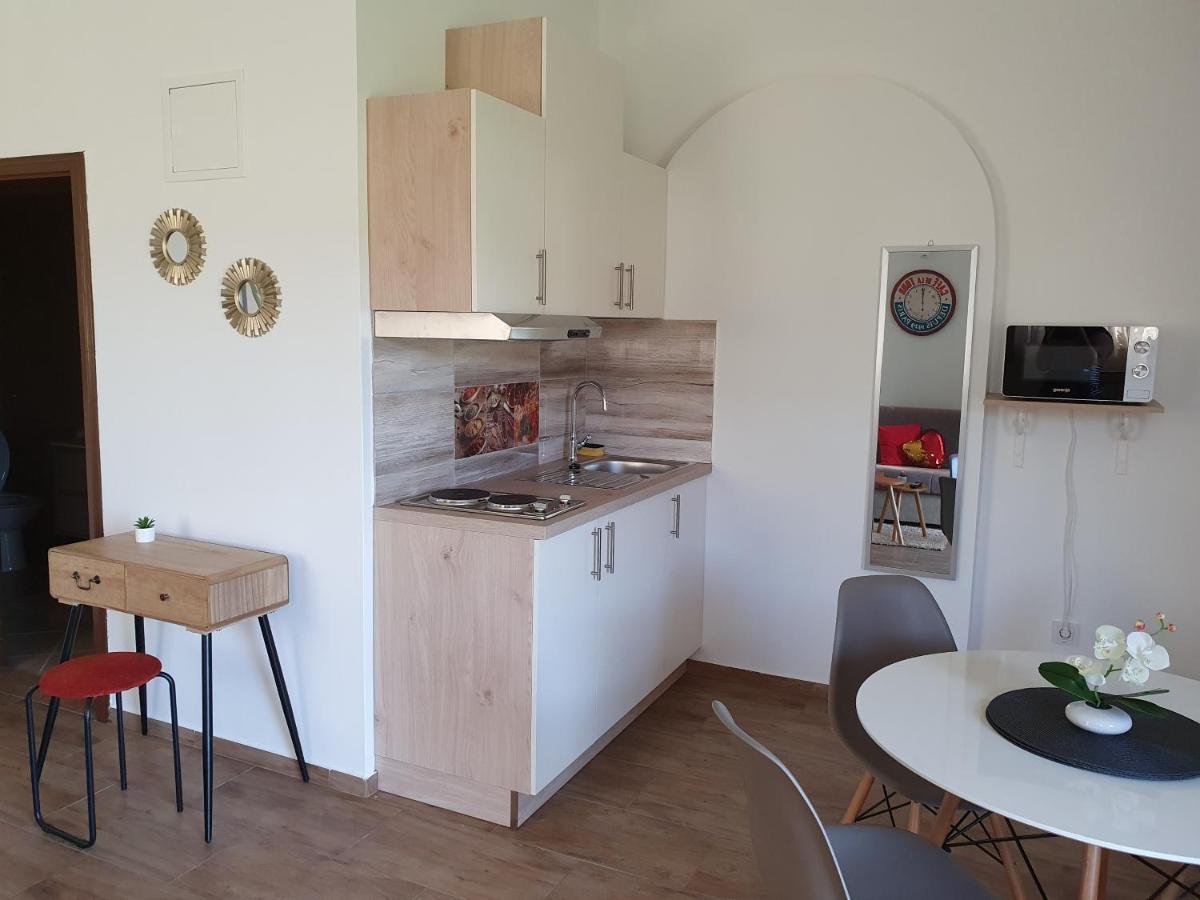 Studio Apartmani Toplicka Bajka 크레핀스키타플리스 외부 사진