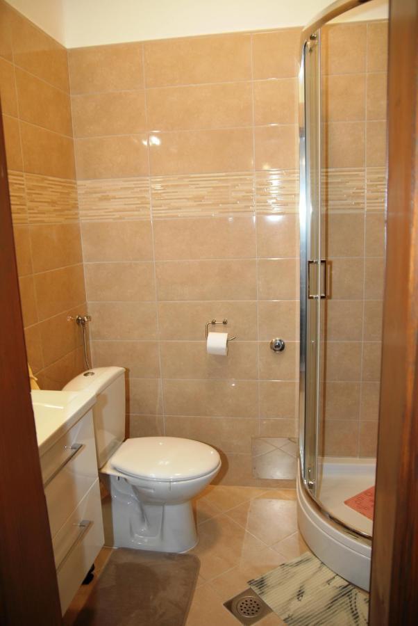Studio Apartmani Toplicka Bajka 크레핀스키타플리스 외부 사진
